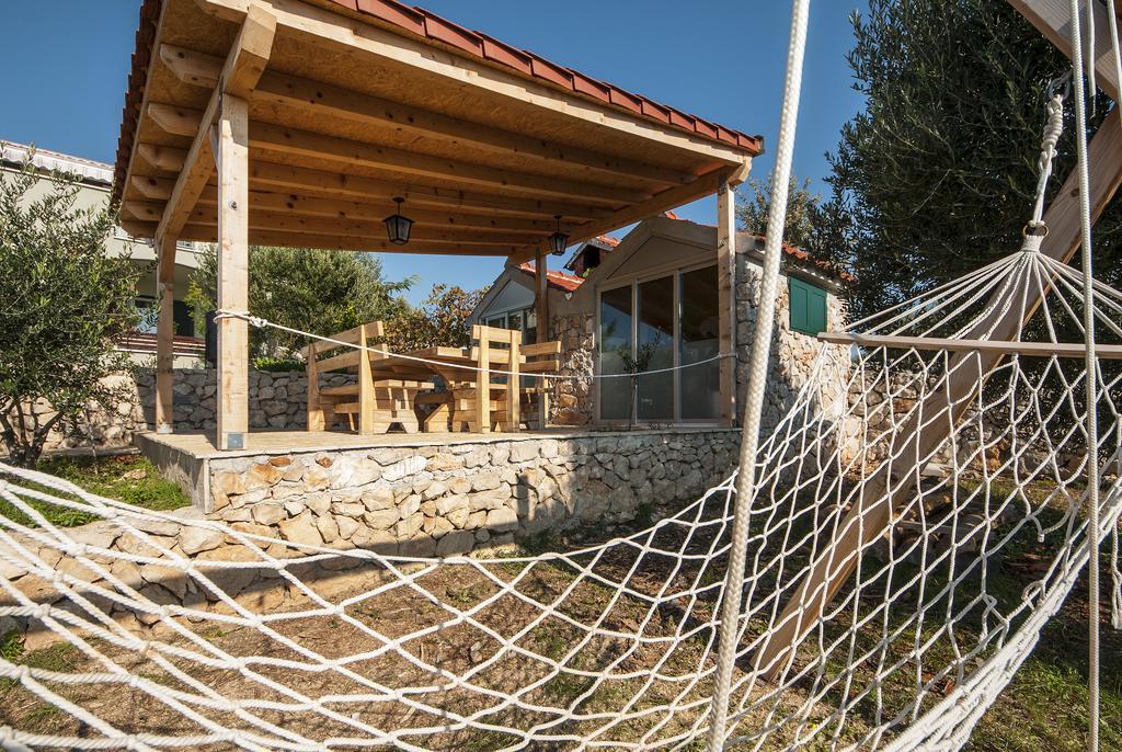 Guest House Loranum Sevid Exterior photo